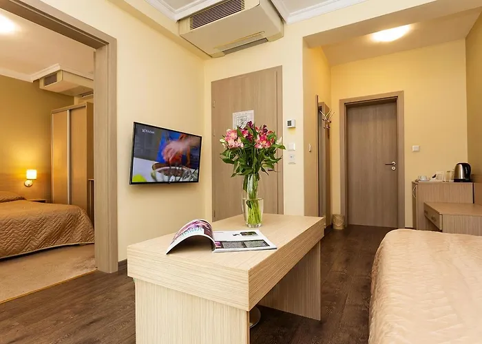 Geneva מלון סופיה