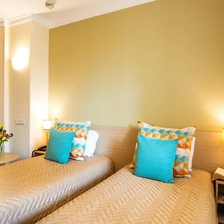 Ξενοδοχείο Geneva