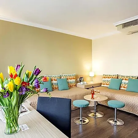 Geneva 4* Sofya