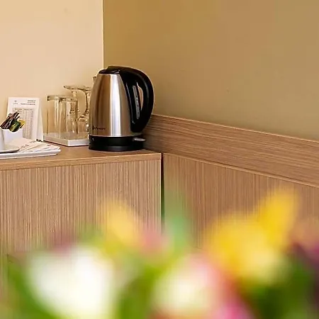 Geneva Otel
