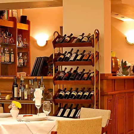 Geneva 4* Sofía